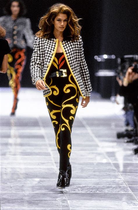 e-buzz versace|versace fashion.